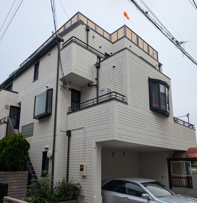 門に入っていってください
